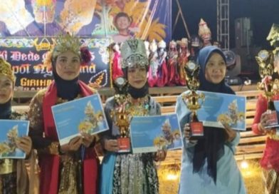 Siswa MTsN 1 Pangandaran Juara Lomba Tari Pentas Seni Pesta Rakyat Pandu Laut Nusantara 2024