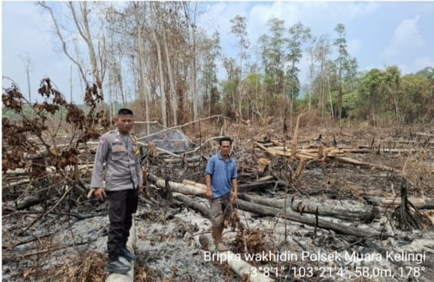 Polsek Muara Kelingi Polres Musi Rawas Sigap Meluncur ke Lokasi Titik Hotspot di Desa Mangan Jaya