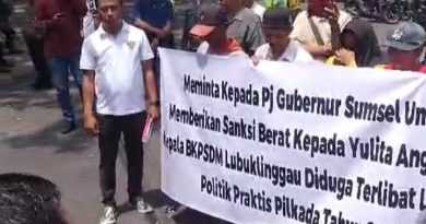 Kantor Gubernur Di Demo Desak Kepala BKPSDM Lubuklinggau Dicopot Dan Disaksi Tegas