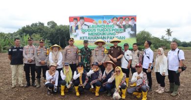 Sukseskan Ketahanan Pangan Nasional, Polres Musi Rawas Bersama Stakeholders Terkait Tanam dan Berikan Bibit Jagung