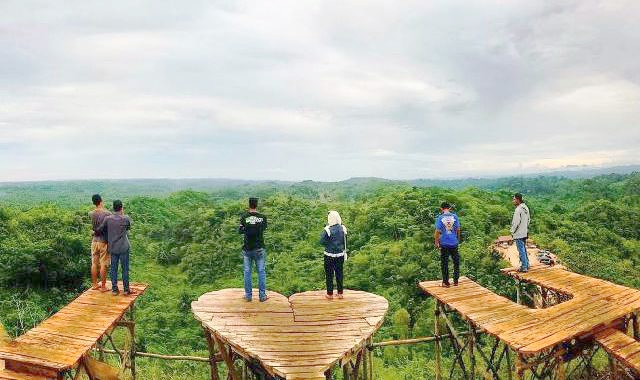 Perayaan Tahun Baru di Pepedan Hills, Pangandaran, Nikmati Hiburan Spesial Ronggeng Amen “Wirahmasari”