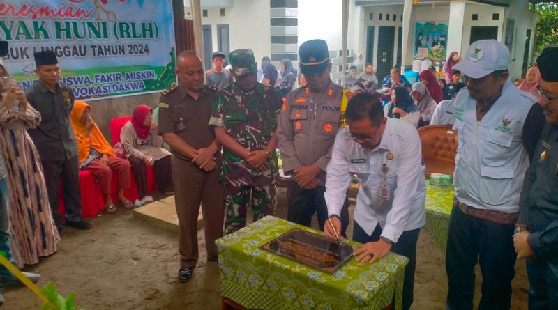 Asisten ll Kota Lubuk Linggau H.Surya Darma Hadiri Peresmian Rumah Layak Huni Baznas