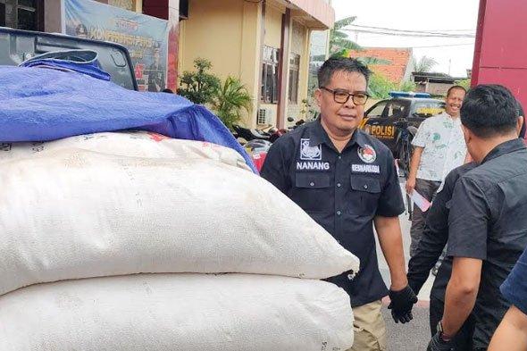 Polres Probolinggo Amankan 40 Karung Pupuk Bersubsidi dari Pendistribusian Ilegal