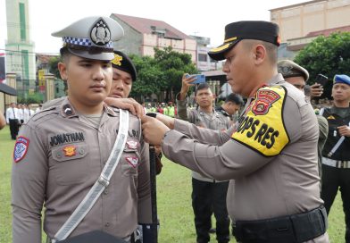 Menjelang Libur Lebaran 1446 H, Polres Lubuk Linggau Laksanakan Apel Gelar Pasukan Operasi Ketupat 2025