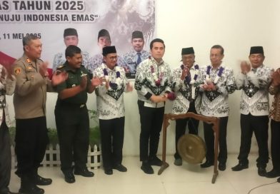 Bupati Musi Rawas Hadiri Pembukaan Konferensi Persatuan Guru PGRI Musi Rawas ke-XXIII Masa Bakti 2025–2030