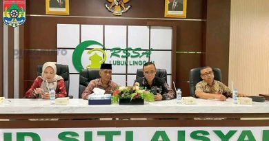 Wawako Hadiri Rapat Forum Konsultasi Publik dan Sosialisasi Penambahan Layanan di RSUD Siti Aisyah Kota Lubuk Linggau