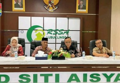 Wawako Hadiri Rapat Forum Konsultasi Publik dan Sosialisasi Penambahan Layanan di RSUD Siti Aisyah Kota Lubuk Linggau
